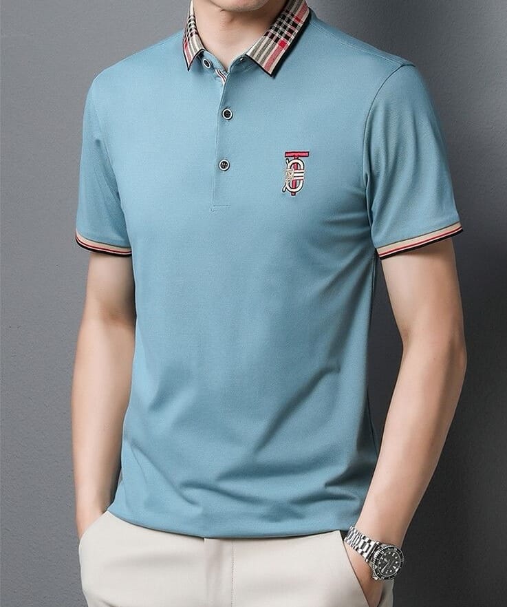 Sleek & Sophisticated Men’s Modern Textured Polo T-Shirt